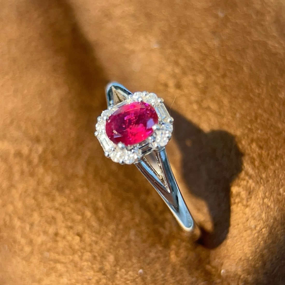 14k Gold 0.6 Ctw Natural Ruby & Diamond Ring - 5
