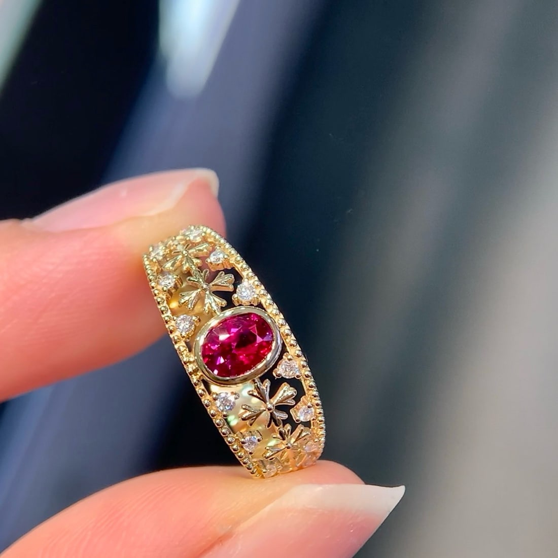 14k Gold 0.58 Ctw Natural Ruby & Diamond Ring: Ref:231176390gold // content:14k // goldring // size:7. 25usmain // gemstone:rubyshape:ovalcarat // weight:0. 48ct // color:redtreatment:naturaladjacent // gemstone // 2 // : //