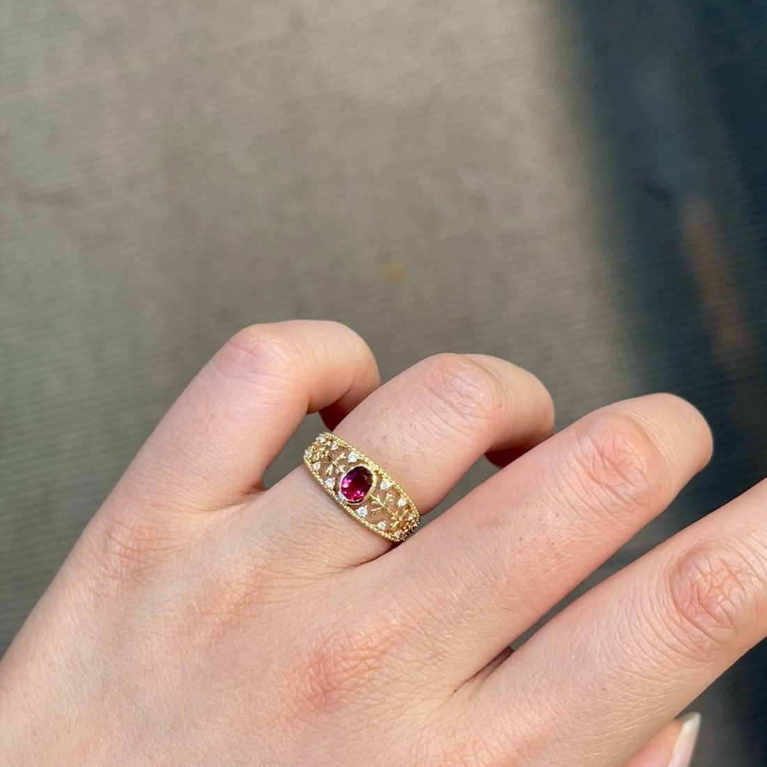 14k Gold 0.58 Ctw Natural Ruby & Diamond Ring - 5