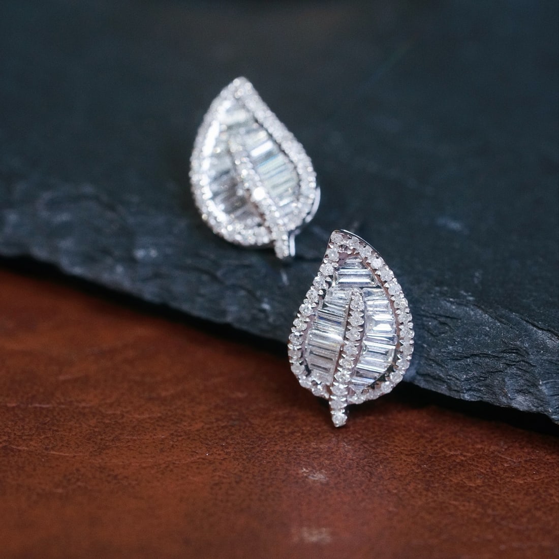 14k Gold 0.90 Ct Natural H Diamond Earrings - 9