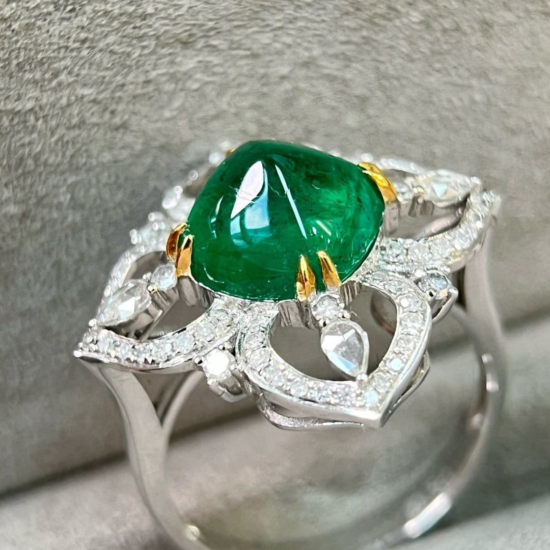 14k Gold 4.08 Ctw Vivid Green Natural Emerald & Diamond Ring - 5