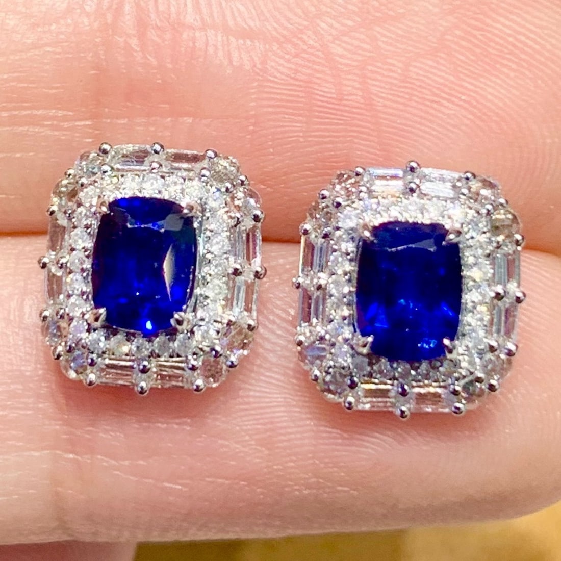 14k Gold 1.3 Ct Natural Sapphire & Diamond & Sapphire Earrings - 2