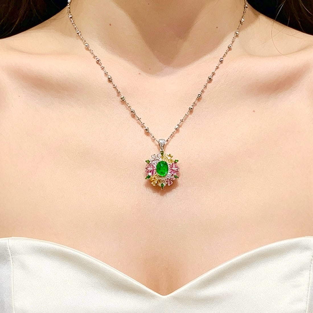 14k Gold 1.65 Ct Natural Tsavorite & Diamond & Coloured Gemstone Pendant( Without Chain ) - 4