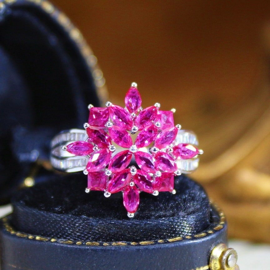 14k Gold 2.5 Ct Natural Ruby & Diamond Ring - 3
