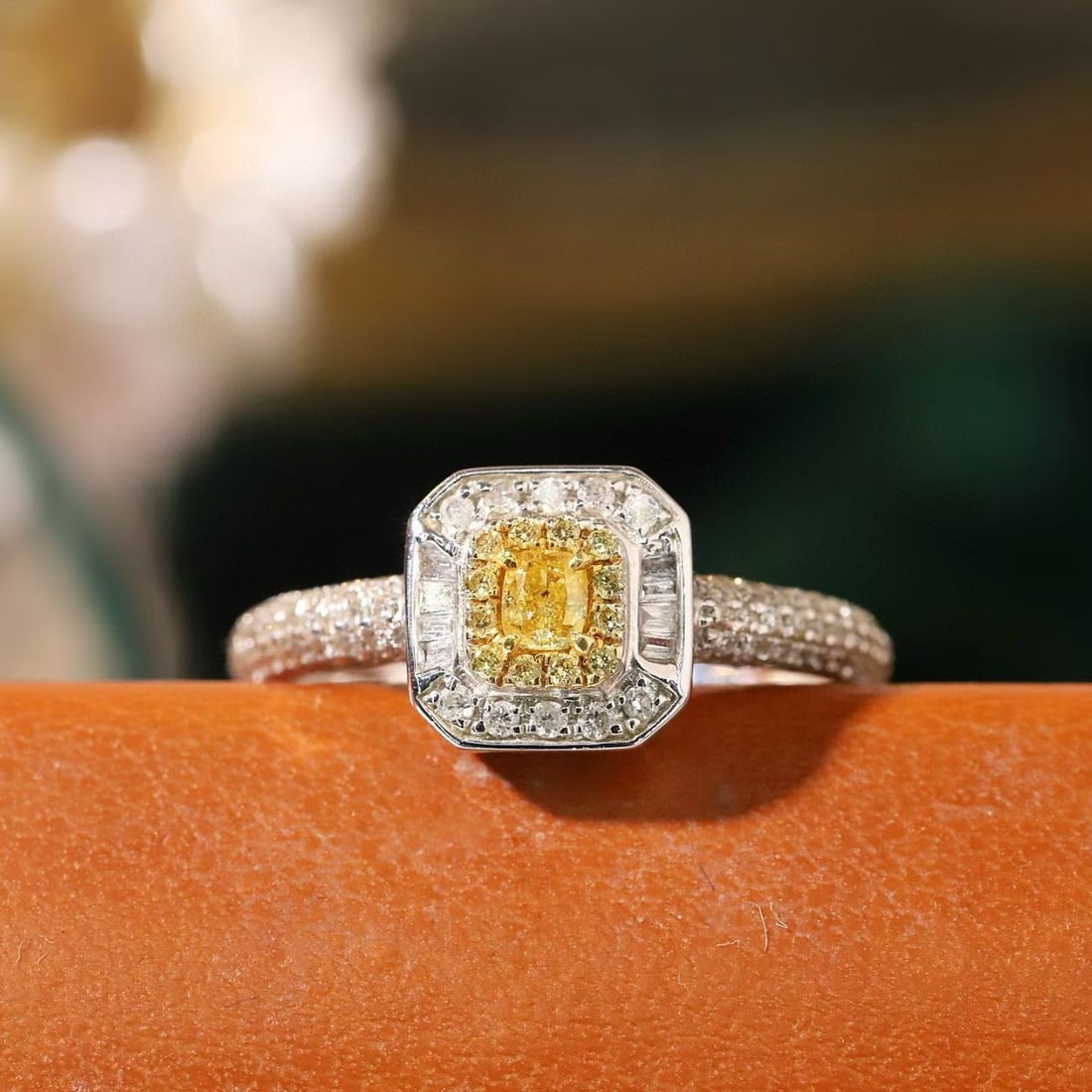 14k Gold 0.30 Ct Natural Color Diamond Ring: Ref:231177013 // gold content:14k gold // ring size:7. 25us // // main gemstone:color diamond // shape:multiple // carat weight:0. 30ct // clarity grade:vs-si // color:color // treatment:natural // Hi