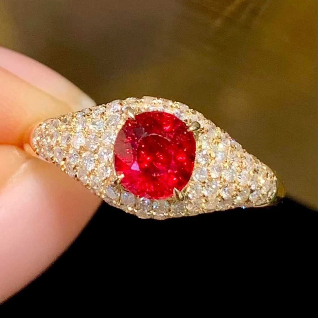 14k Gold 1.1 Ct Natural Ruby & Diamond Ring: Ref:231177031 // gold content:14k gold // ring size:7. 25us // // main gemstone:ruby // shape:oval // carat weight:1. 1ct // color:pigeonblood red // treatment:natural // // adjacent gemstone 2 :