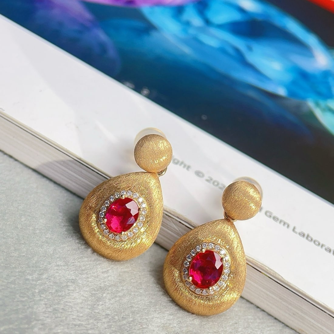 14k Gold 0.95 Ctw Natural Ruby & Diamond Earrings - 3