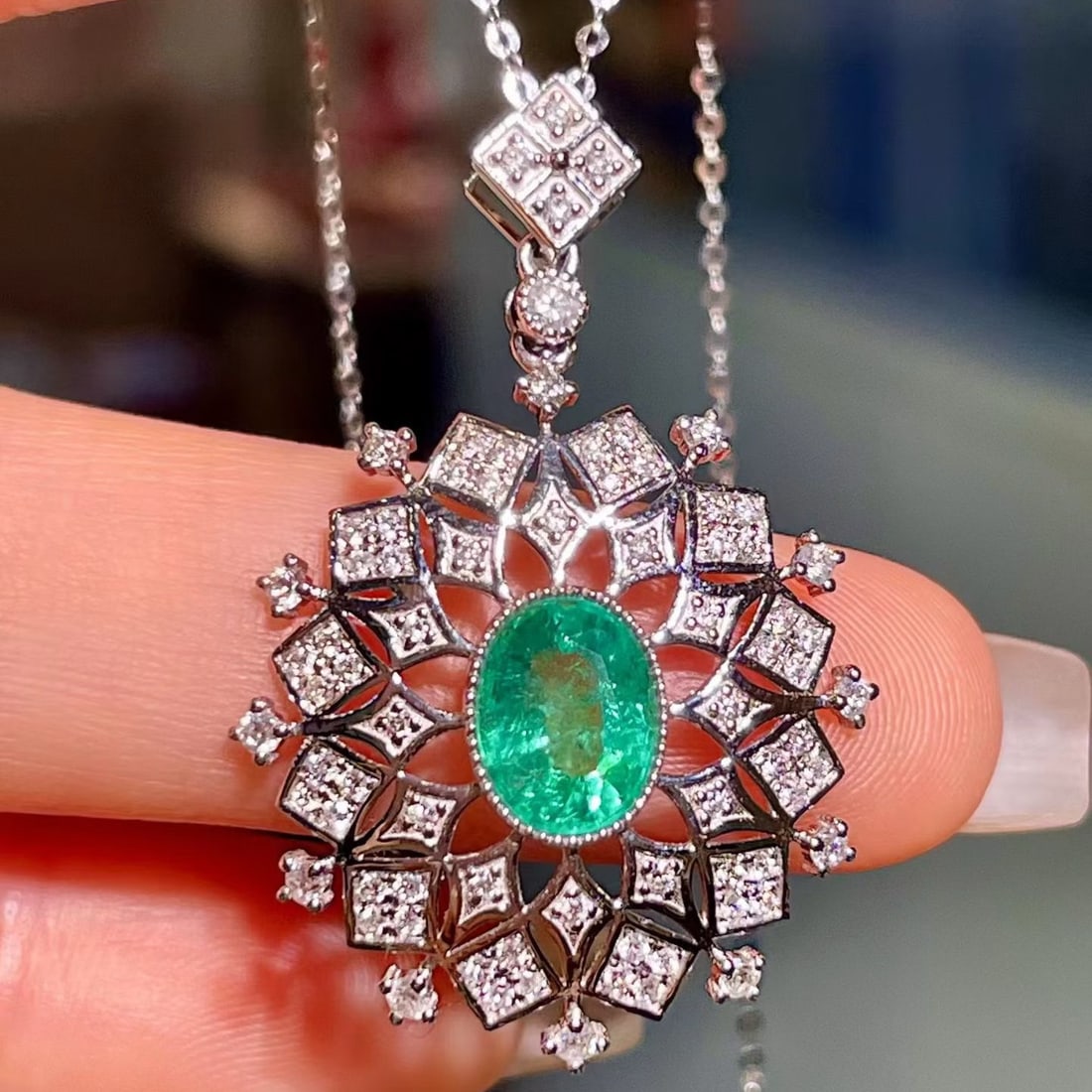 14k Gold 1.79 Ctw Natural Emerald & Diamond Pendant( Without Chain ): Ref:231177176 // gold content:14k gold // main gemstone:emerald // shape:oval // carat weight:1. 26ct // color:green // treatment:natural // // adjacent gemstone 2 : diamond // shape:round // carat we