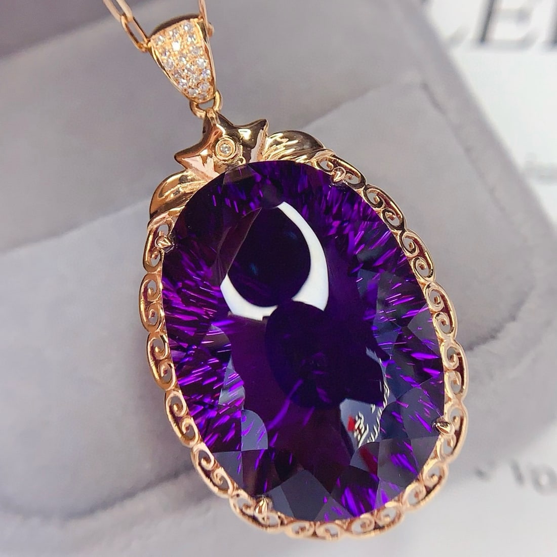 14k Gold 30.8 Ct Natural Amethyst & Diamond Pendant( Without Chain ) - 4