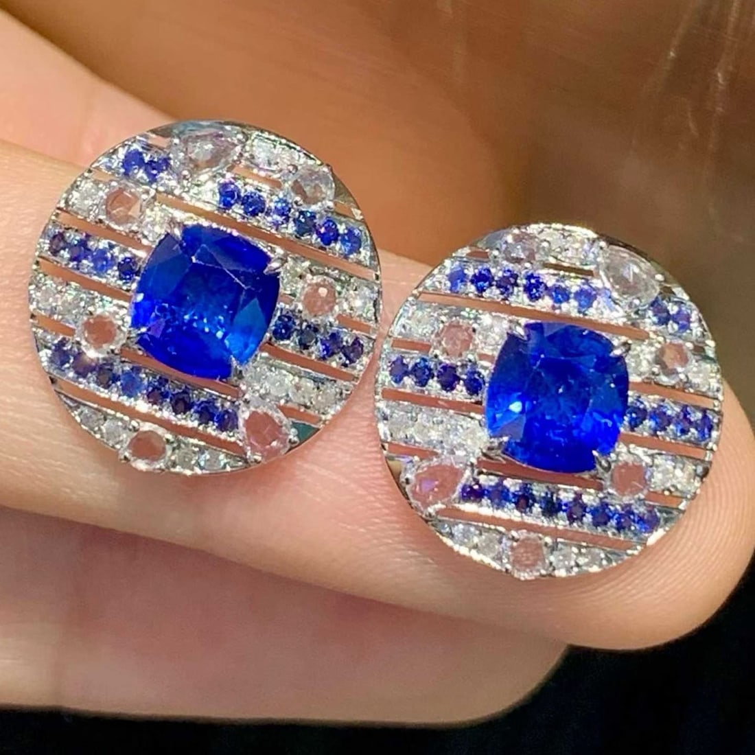 14k Gold 1.86 Ct Natural Sapphire & Diamond Earrings - 3