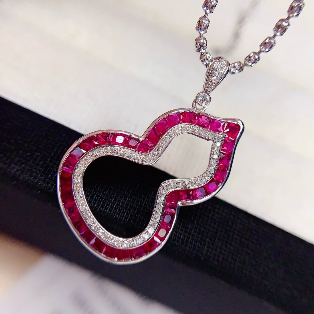 14k Gold 2.5 Ct Natural Ruby & Diamond Pendant( Without Chain ) - 2