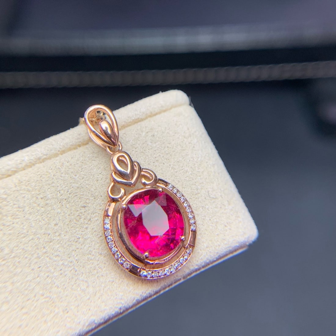 14k Gold 2.2 Ct Natural Tourmaline & Diamond Pendant( Without Chain ) - 7