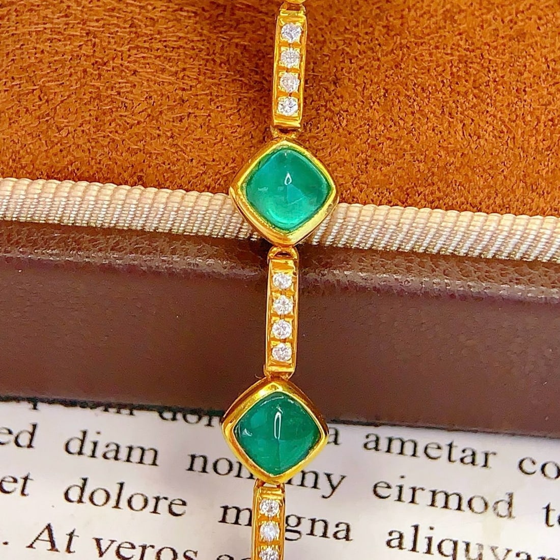 14k Gold 7.25 Ct Natural Emerald & Diamond Bracelet - 2