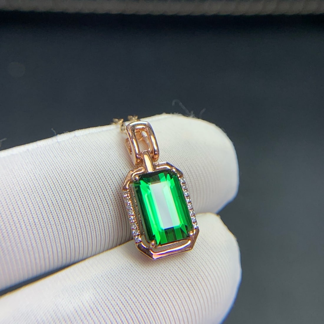 14k Gold 2.5 Ct Natural Tourmaline & Diamond Pendant( Without Chain ) - 2