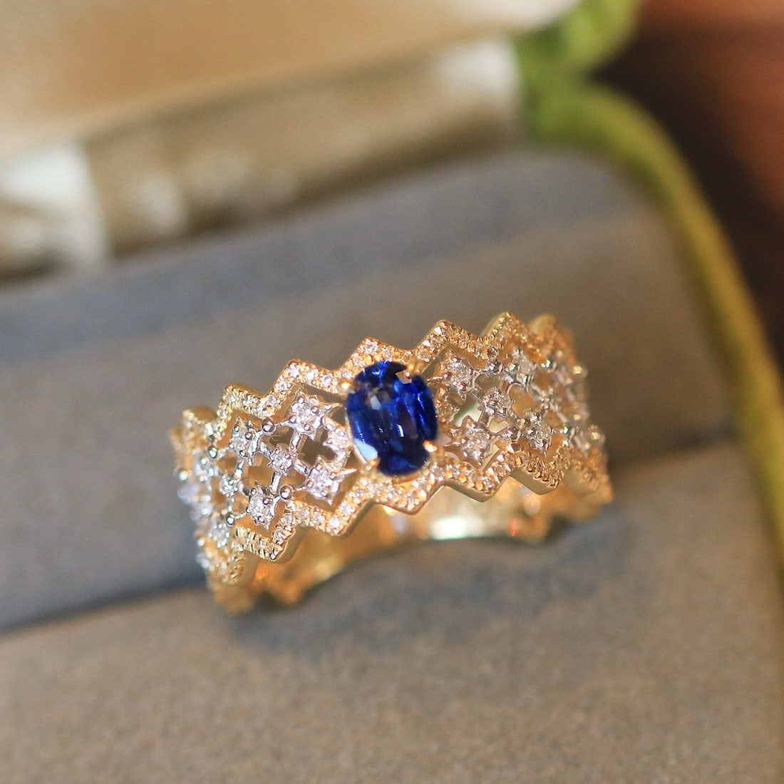 14k Gold 1.05 Ctw Natural Sapphire & Diamond Ring - 2
