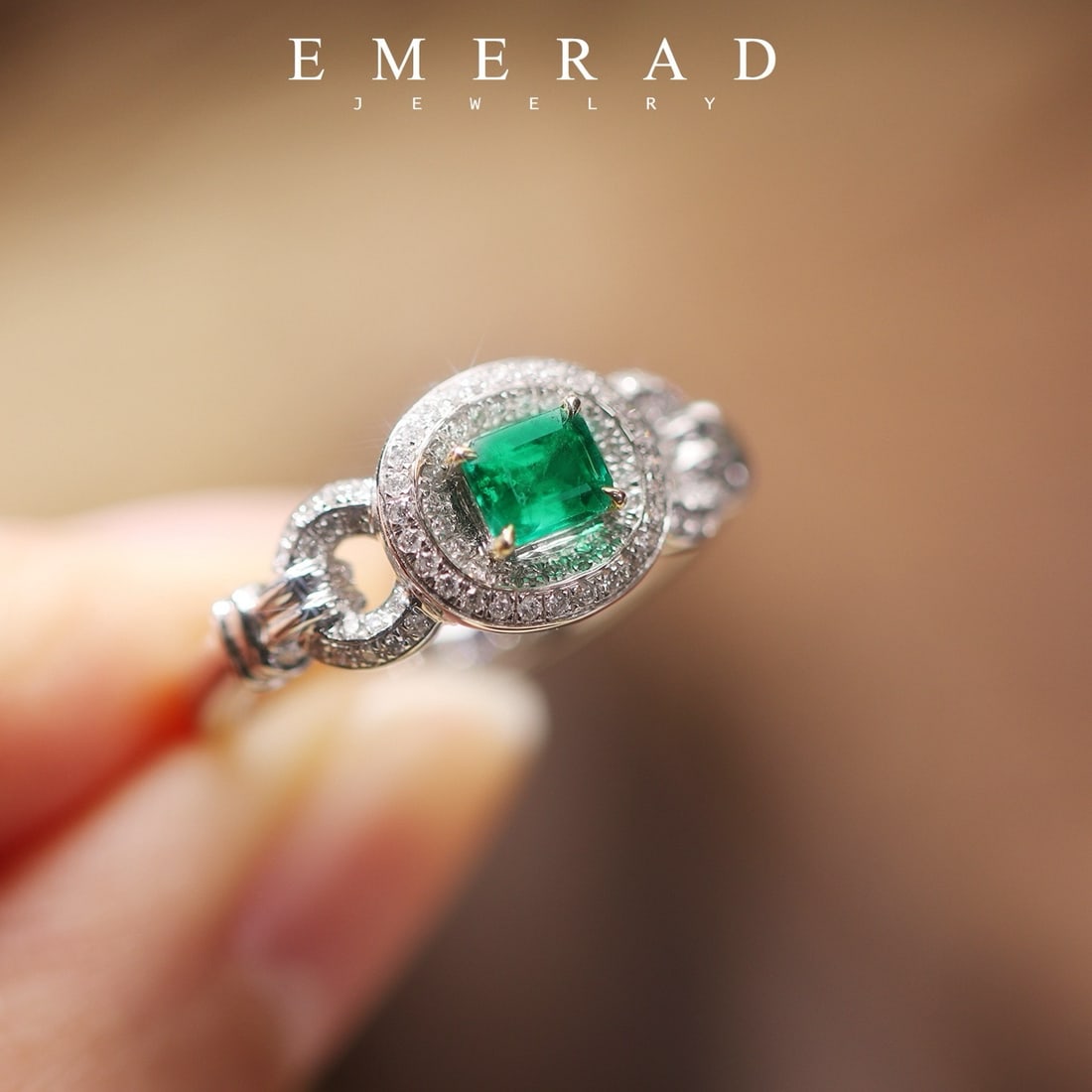 14k Gold 0.66 Ctw Natural Emerald & Diamond Ring - 6