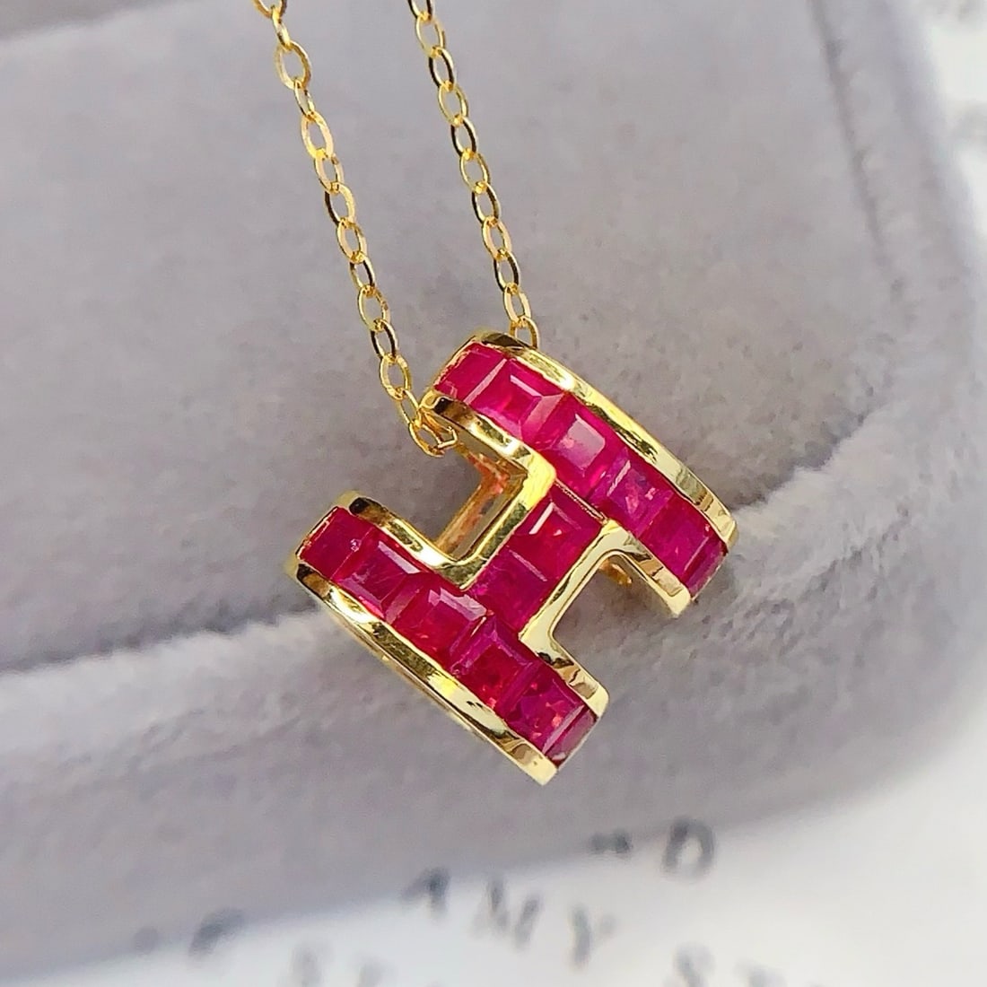 14k Gold 1.5 Ct Natural Ruby Necklace - 2