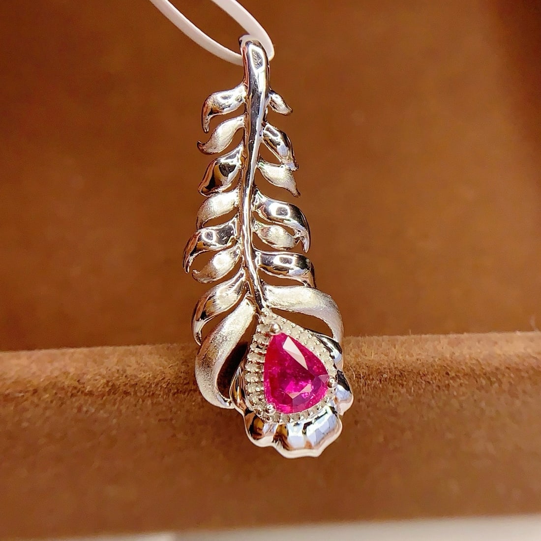 14k Gold 0.55 Ct Natural Ruby Pendant( Without Chain ) - 3