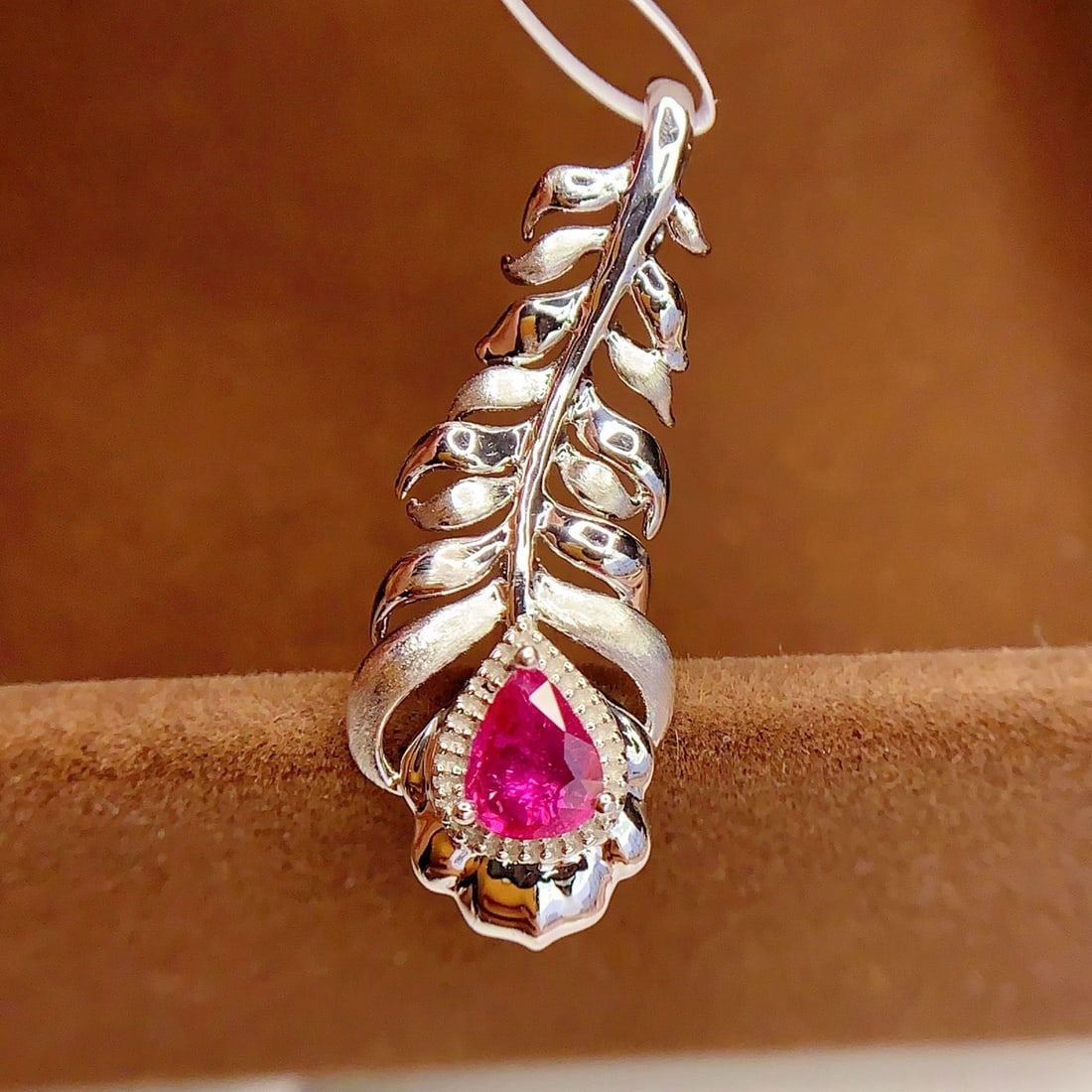 14k Gold 0.55 Ct Natural Ruby Pendant( Without Chain ) - 4