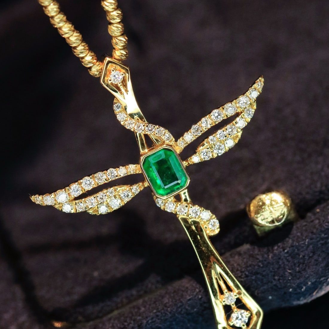 14k Gold 0.45 Ctw Vivid Green Natural Emerald & Diamond Pendant( Without Chain ) - 6