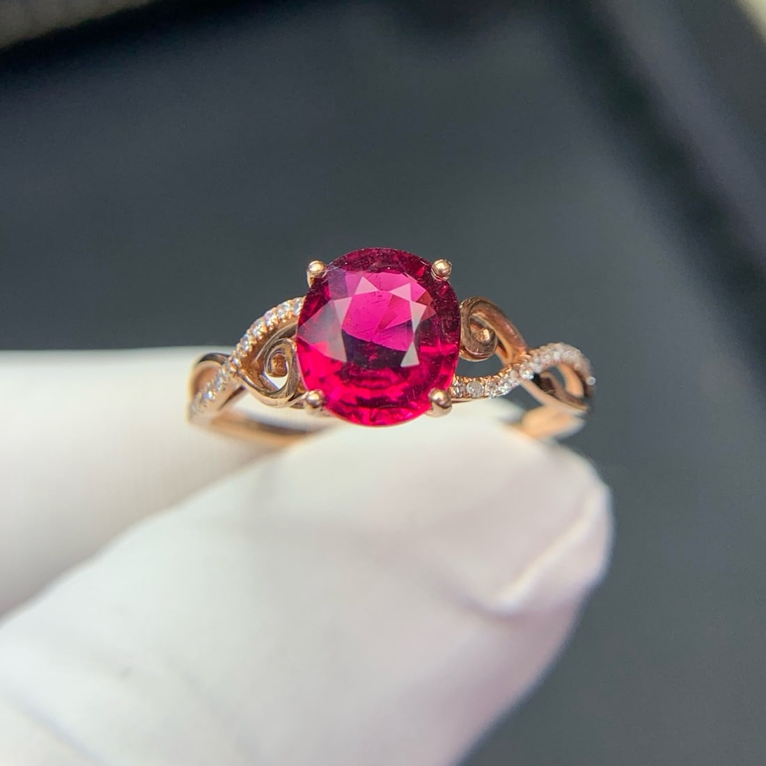 14k Gold 1.5 Ct Natural Tourmaline & Diamond Ring - 5
