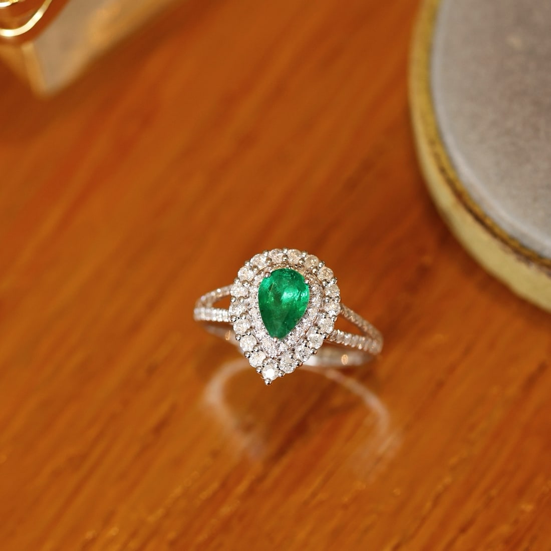 14k Gold 1.41 Ctw Natural Emerald & Diamond Ring - 2