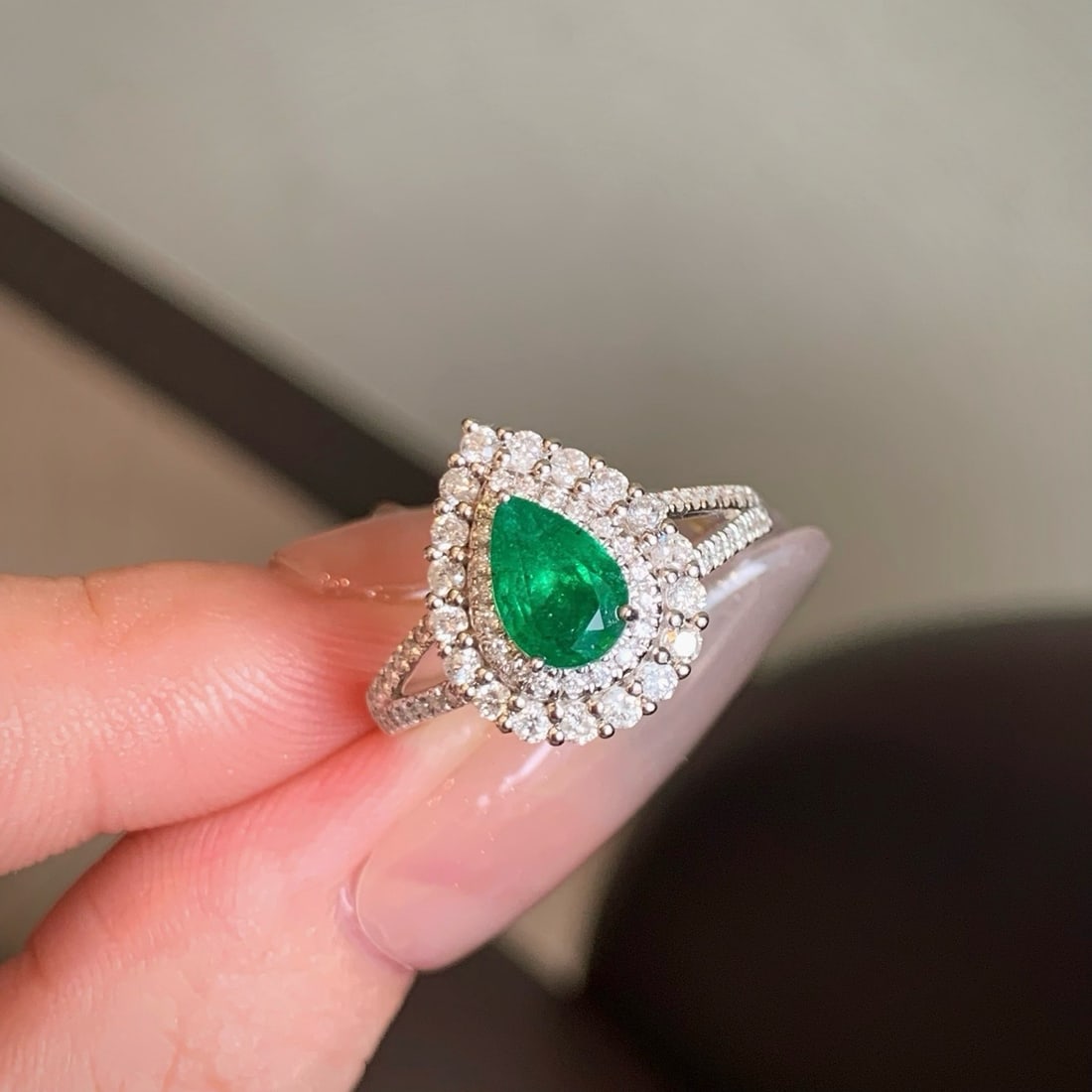 14k Gold 1.41 Ctw Natural Emerald & Diamond Ring - 6