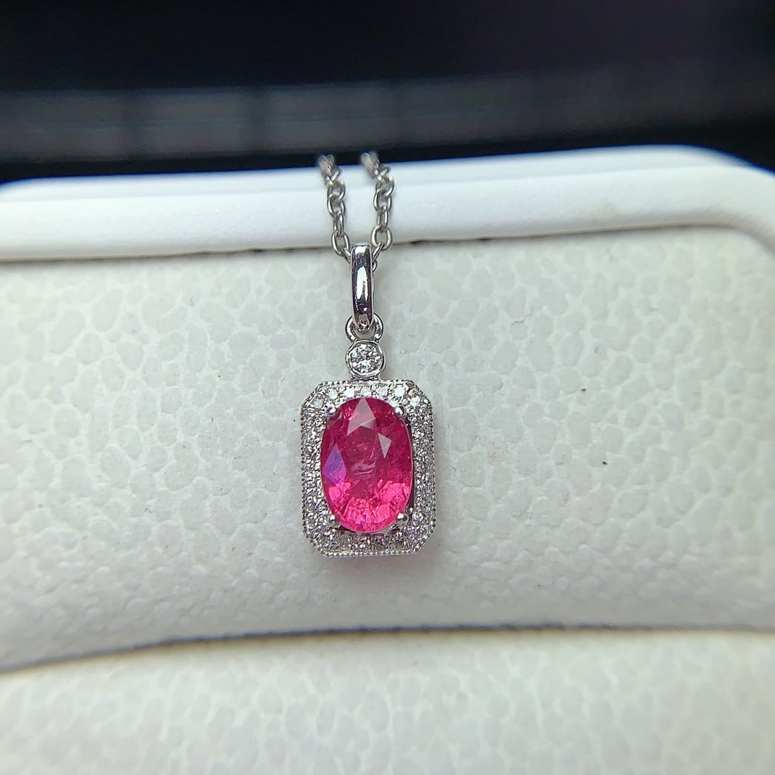 14k Gold 0.92 Ct Natural Spinel & Diamond Pendant( Without Chain ) - 2
