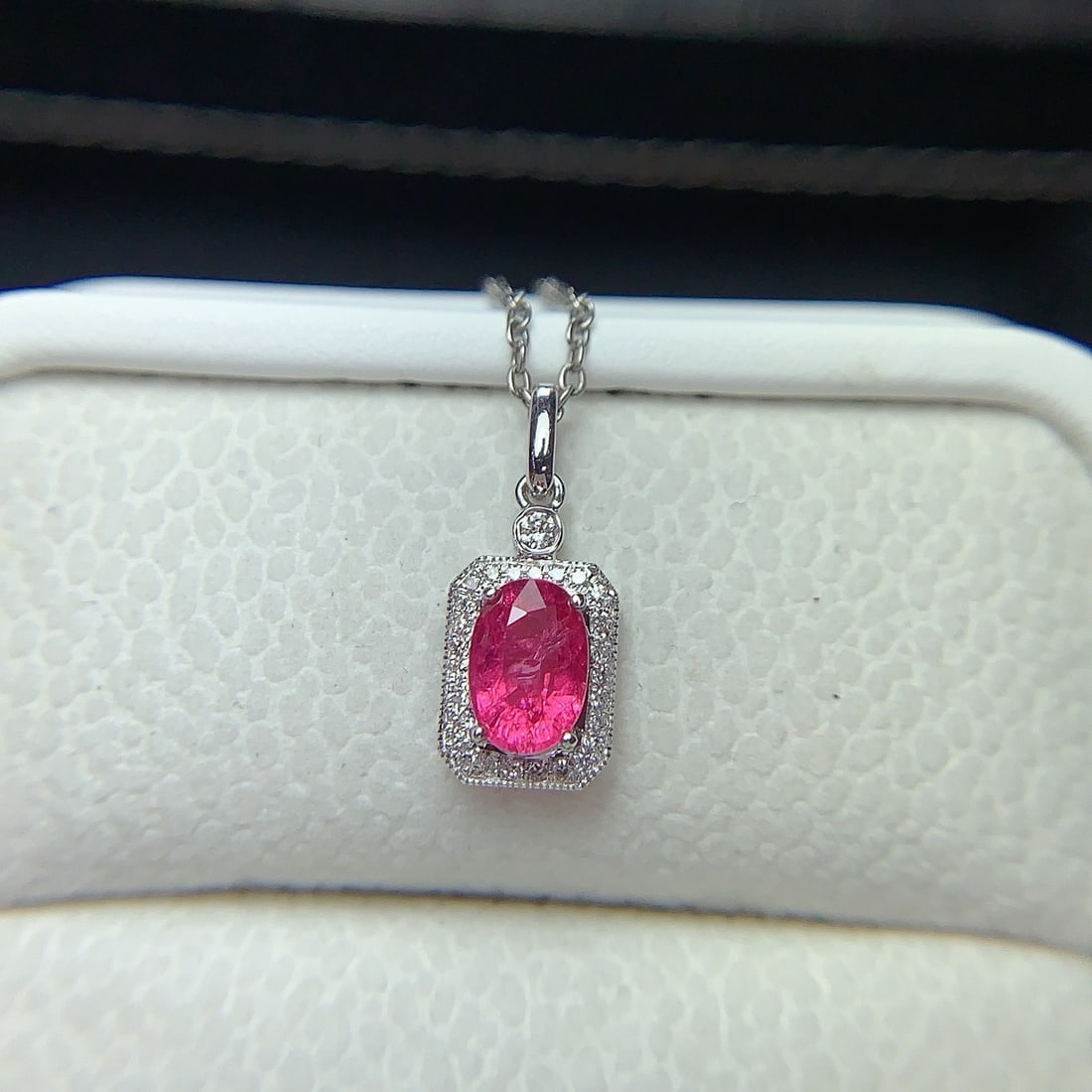 14k Gold 0.92 Ct Natural Spinel & Diamond Pendant( Without Chain ) - 5