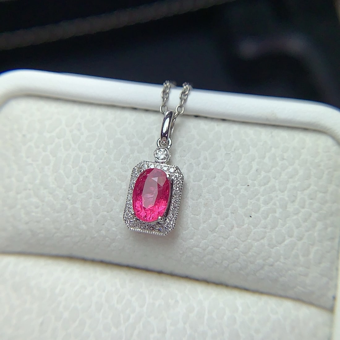 14k Gold 0.92 Ct Natural Spinel & Diamond Pendant( Without Chain ) - 7