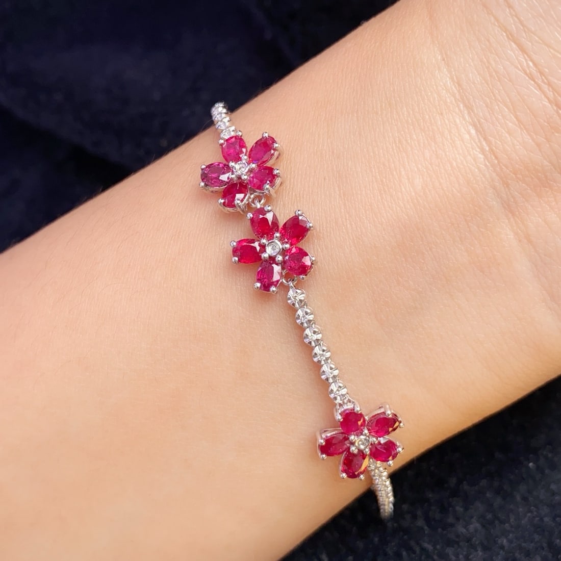 14k Gold 5.80 Ct Natural Ruby & Diamond Bracelet - 6