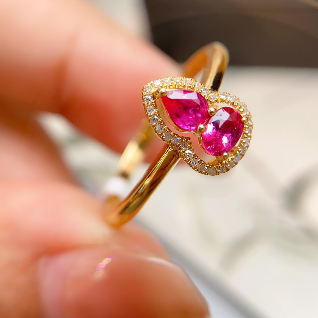 14k Gold 0.75 Ct Natural Ruby & Diamond Ring - 6