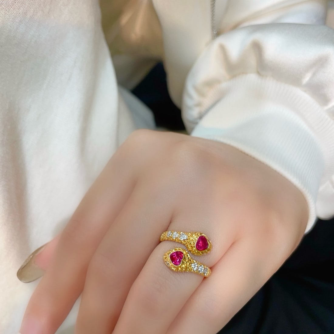14k Gold 0.8 Ct Natural Ruby & Diamond Ring - 8