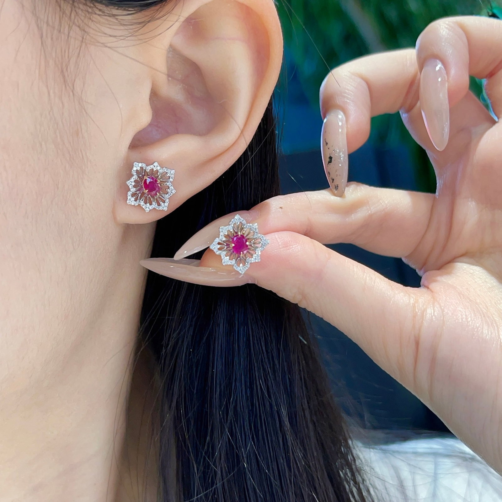 14k Gold 0.65 Ct Natural Ruby & Diamond Earrings - 3