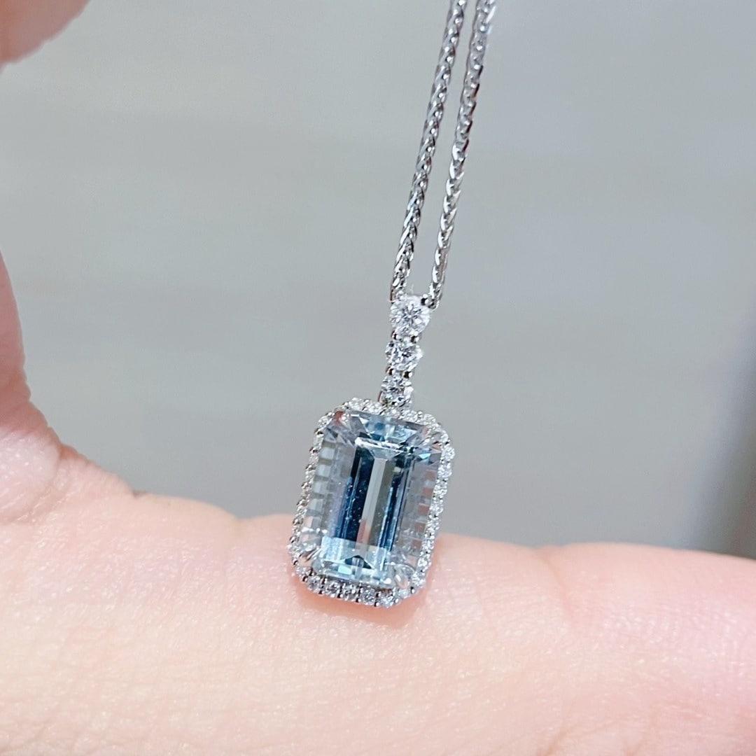 14k Gold 1.6 Ctw Natural Aquamarine & Diamond Pendant( Without Chain ) - 5