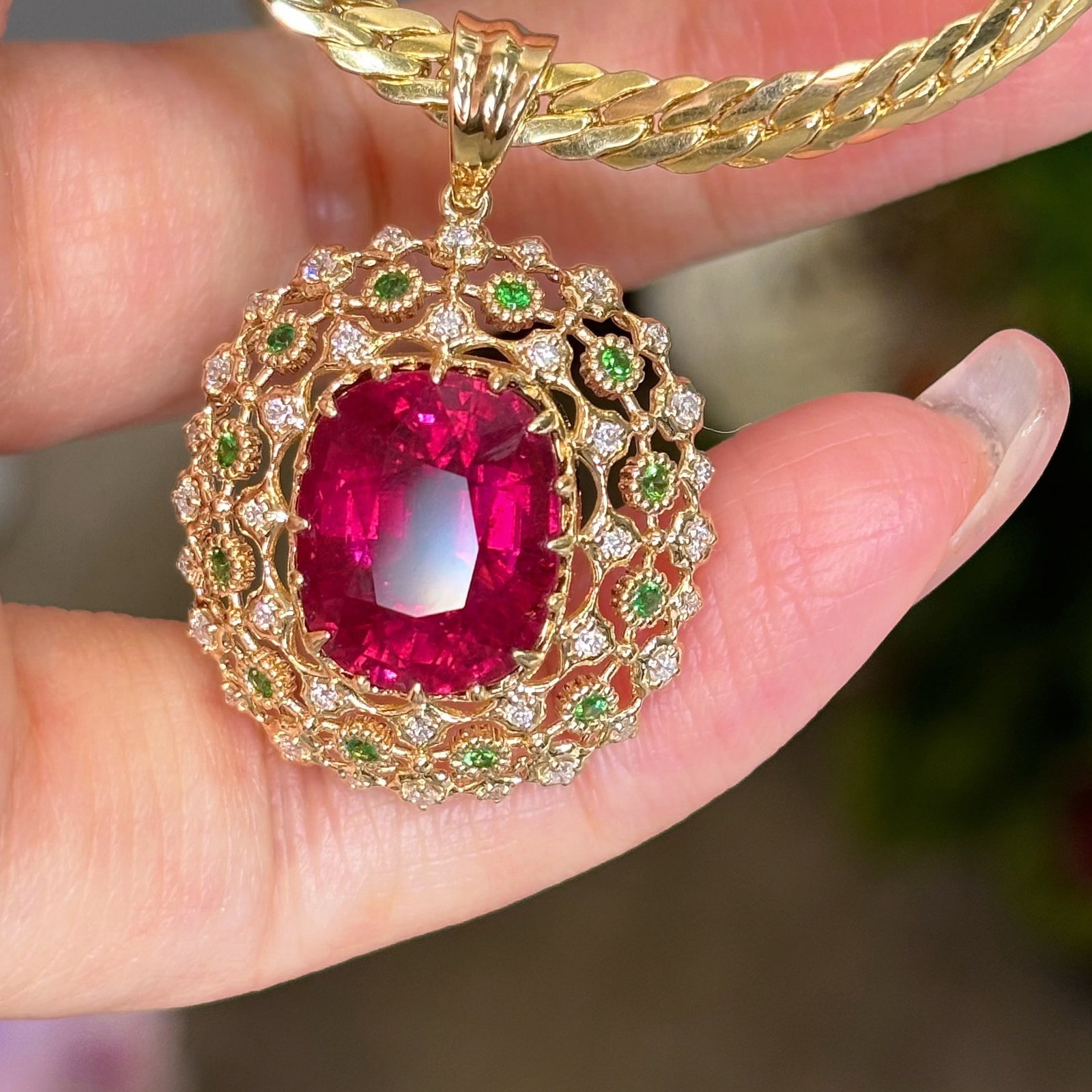 14k Gold 7 Ct Natural Tourmaline & Diamond & Tsavorite Pendant( Without Chain ) - 6