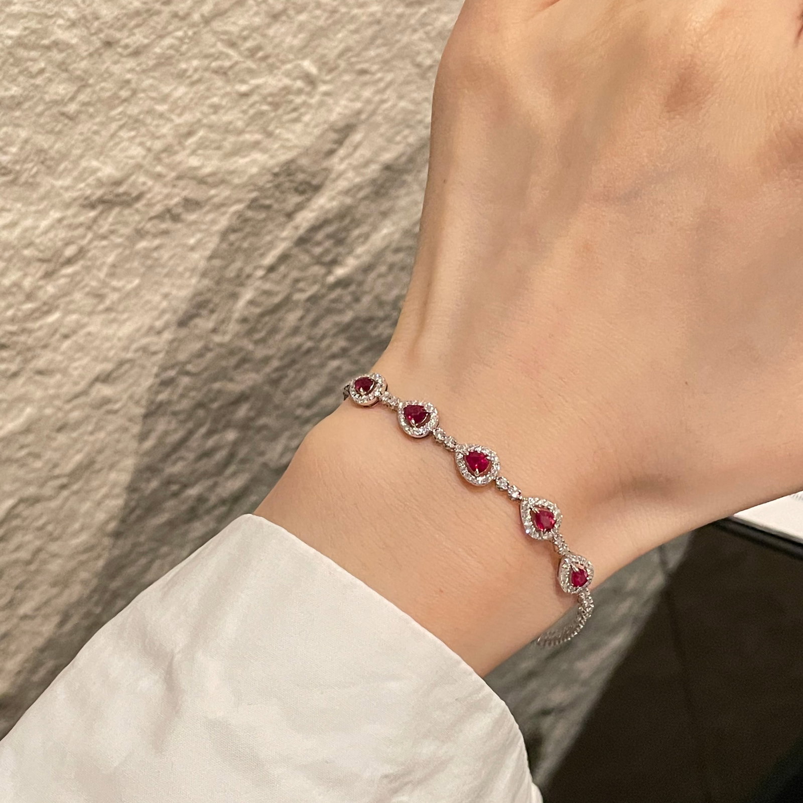 14k Gold 2.00 Ctw Vivid Red Natural Ruby & Diamond Bracelet - 2