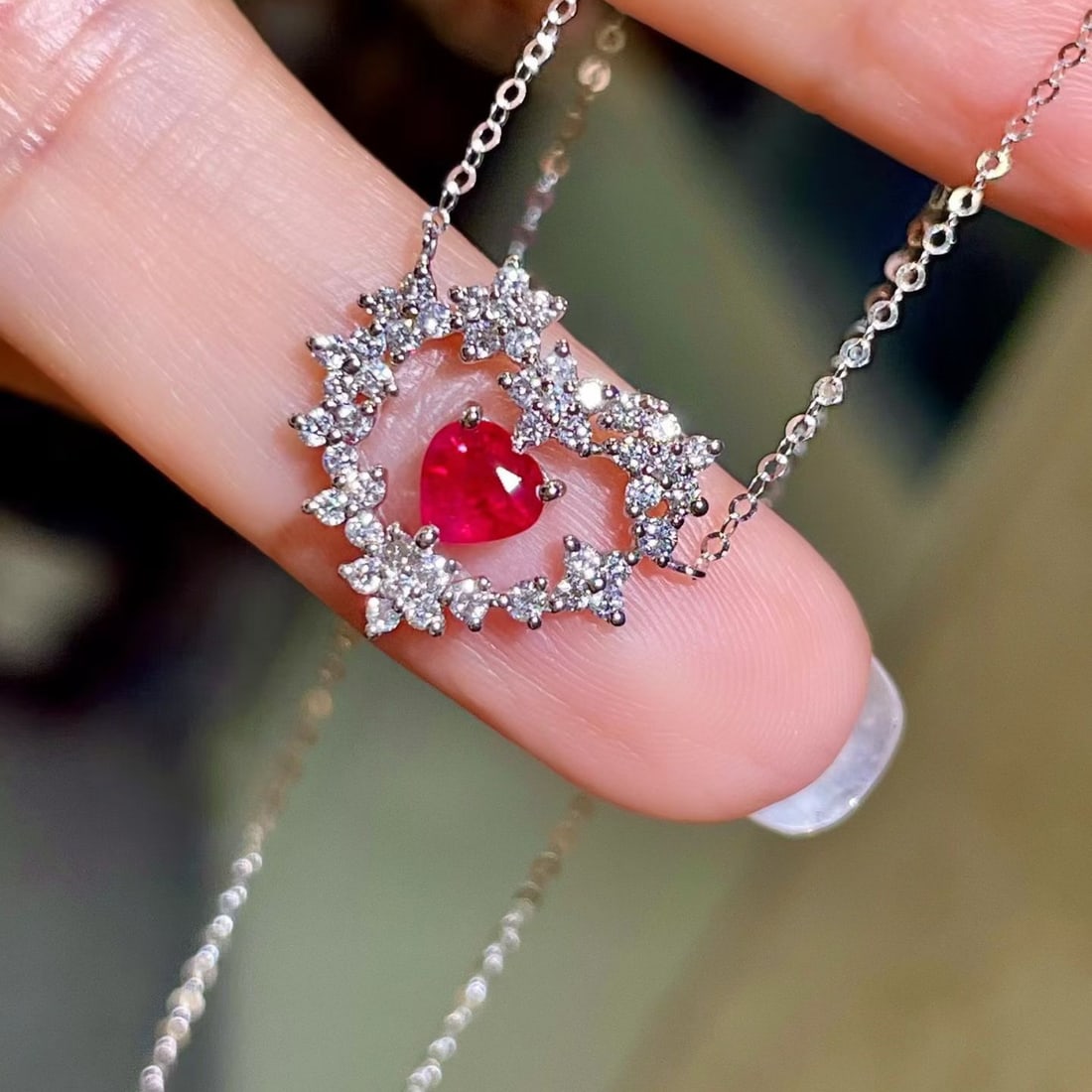 14k Gold 0.98 Ctw Natural Ruby & Diamond Necklace - 3