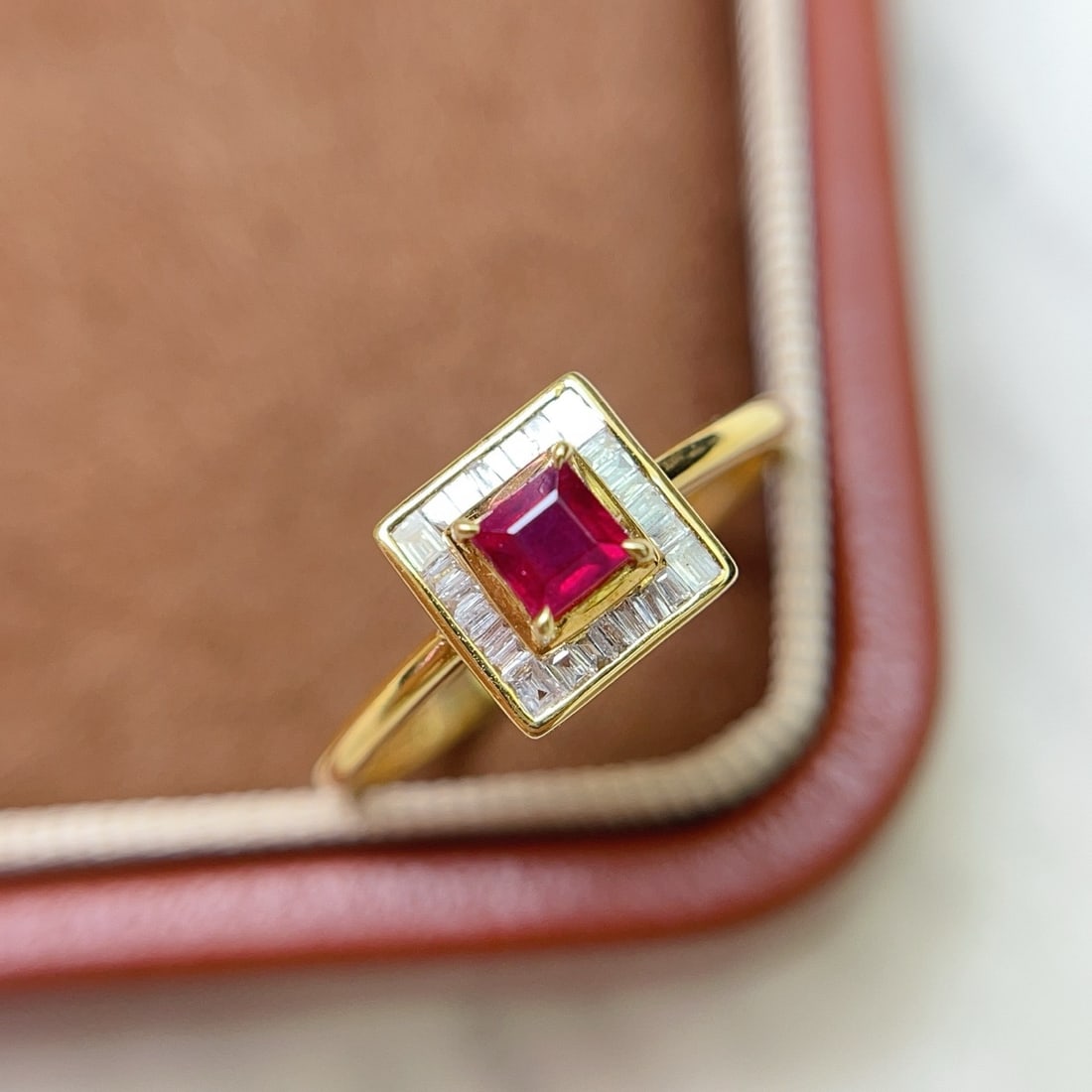 14k Gold 0.53 Ct Natural Ruby & Diamond Ring - 3