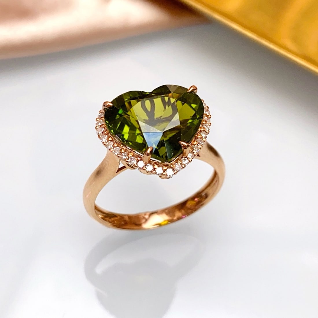 14k Gold 5.55 Ct Natural Tourmaline & Diamond Ring - 4
