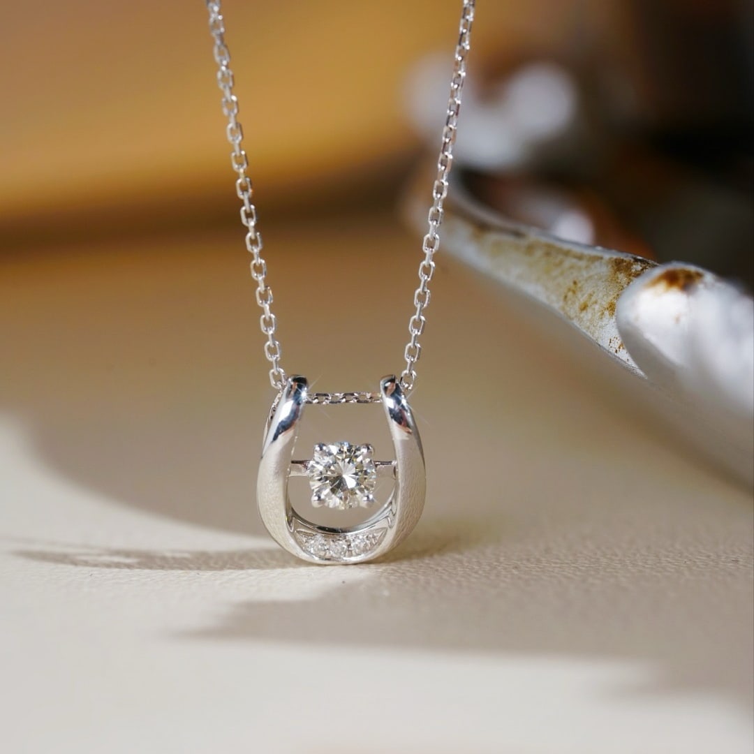 14k Gold 0.22 Ctw Natural H Diamond Necklace: Ref:231178359 // gold content:14k gold // main gemstone:diamond // shape:round // carat weight:0. 20ct // clarity grade:vs-si // color:h // treatment:natural // cut grade:g // // adjacent gemstone 2