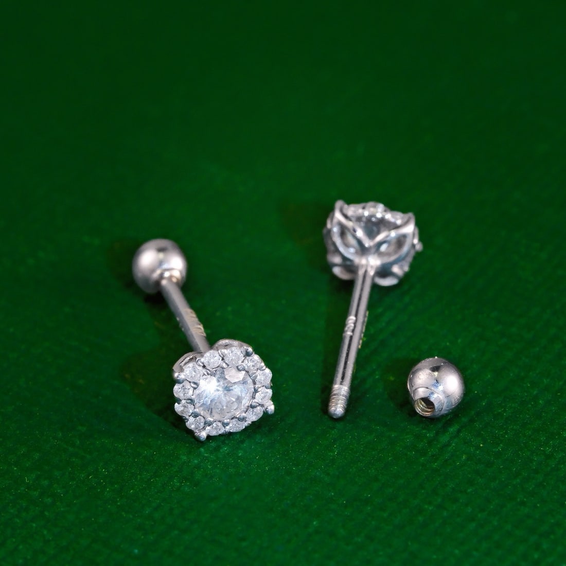 14k Gold 0.4 Ct Natural H Diamond Earrings - 2