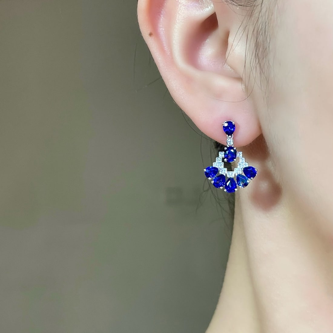 14k Gold 3.9 Ct Natural Sapphire & Diamond Earrings - 3