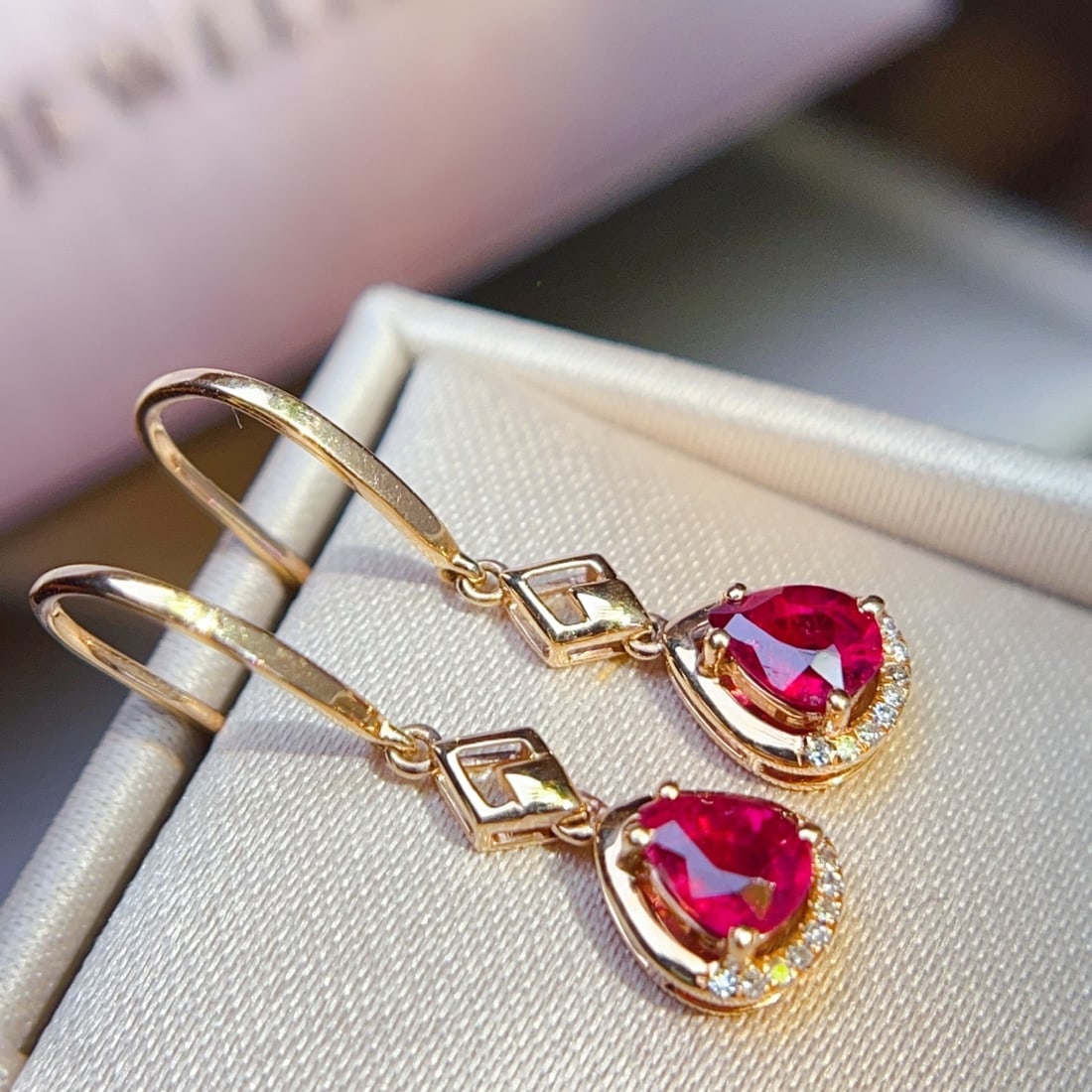14k Gold 0.90 Ctw Natural Tourmaline & Diamond Earrings - 3