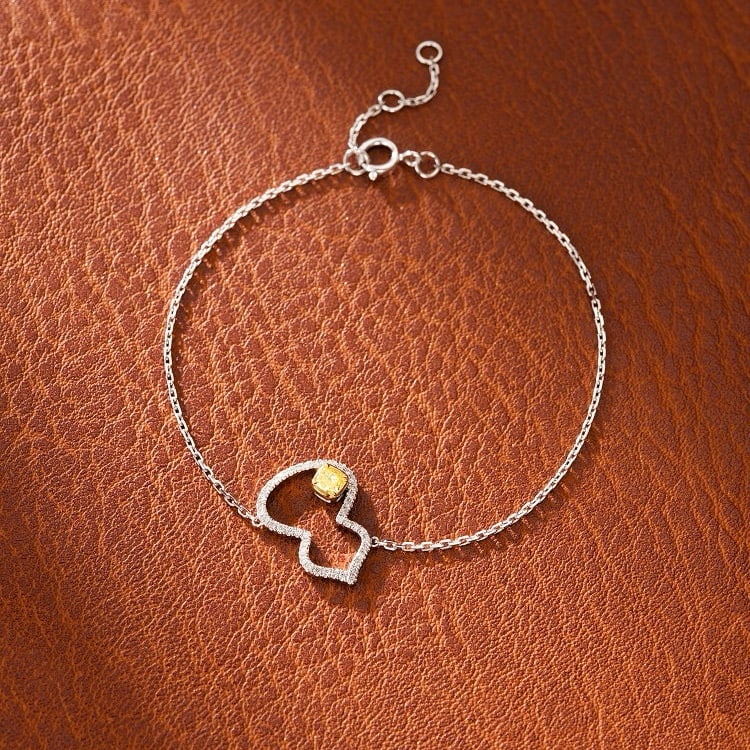 14k Gold 0.23 Ctw Natural Yellow Diamond & Diamond Bracelet: Ref:231178402 // gold content:14k gold // main gemstone:yellow diamond // shape:cushion // carat weight:0. 13ct // color:yellow // treatment:natural // // adjacent gemstone 2 : diamond // shape:round