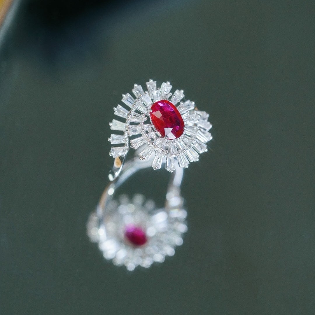 14k Gold 1.60 Ctw Natural Ruby & Diamond Ring: Ref:231178411 // gold content:14k gold // ring size:7. 25us // // main gemstone:ruby // shape:oval // carat weight:0. 85ct // color:red // treatment:natural // // adjacent gemstone 2 : diamond //
