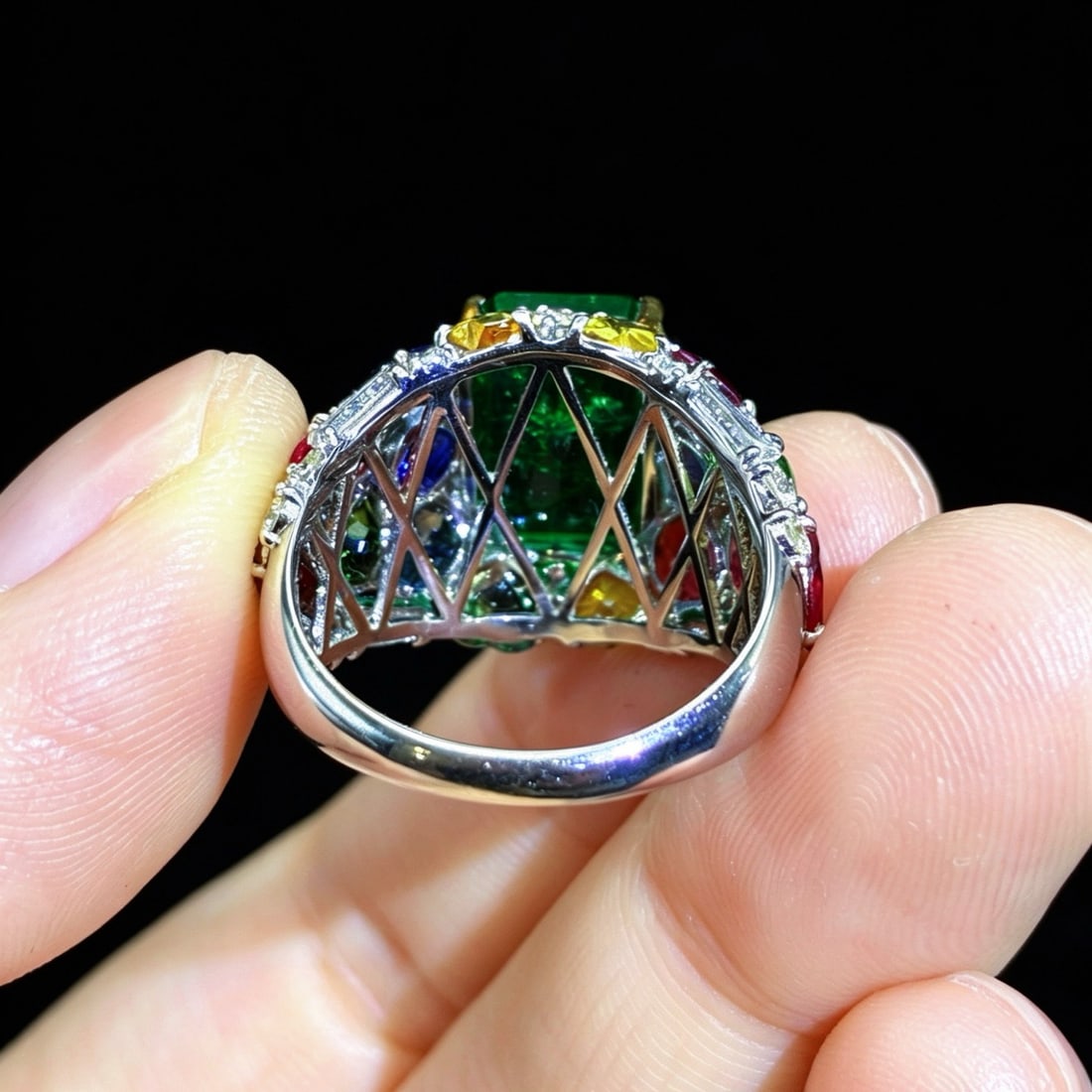 14k Gold 4.90 Ctw Natural Emerald & Diamond Ring - 5