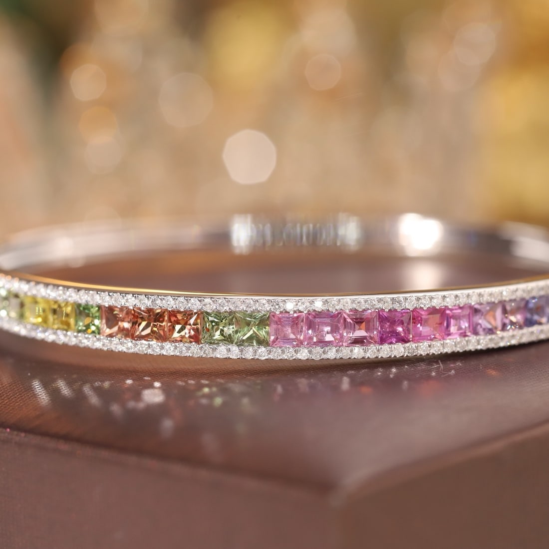 14k Gold 5.08 Ctw Natural Sapphire & Diamond Bangle: Ref:231179013 // gold content:14k gold // main gemstone:sapphire // shape:princess // carat weight:4. 50ct // color:color // treatment:natural // // adjacent gemstone 2 : diamond // shape:round //