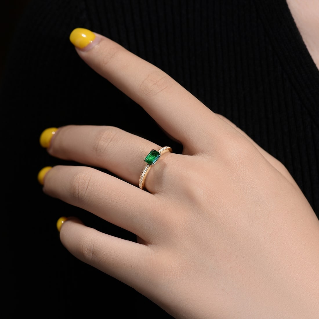 14k Gold 1.19 Ctw Vivid Green Natural Emerald & Diamond Ring - 4
