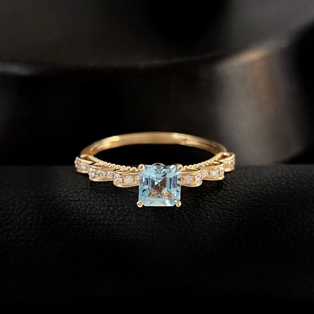 14k Gold 0.71 Ctw Natural Aquamarine & Diamond Ring: Ref:231179046 // gold content:14k gold // ring size:7. 25us // // main gemstone:aquamarine // shape:octagonal // carat weight:0. 55ct // color:blue // treatment:natural // // adjacent gemstone 2 :